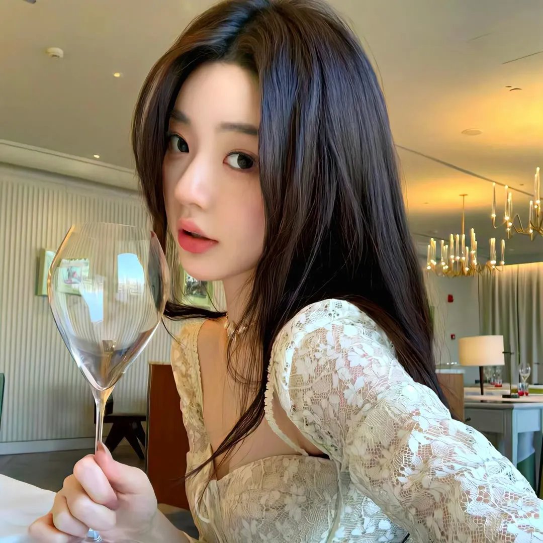 剧院的夏尔洛海报